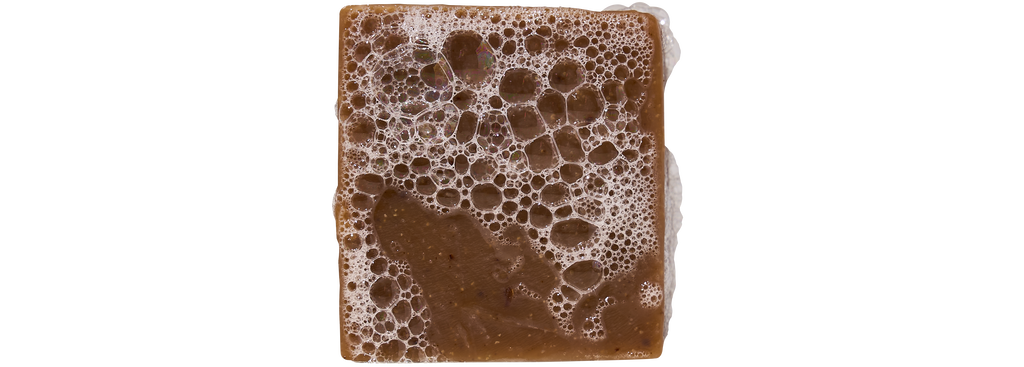Dr. Squatch Wood Barrel Bourbon Mini bar soap — product photo 3 of 3